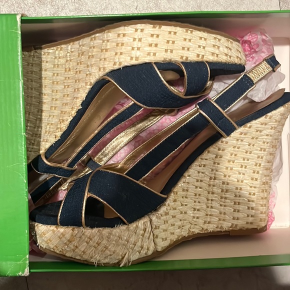 Lilly Pulitzer size 10 Ashley wedge sandals. Loved but lots of life left! - Picture 1 of 7